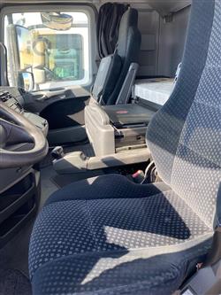 مرسيدس اكتروس